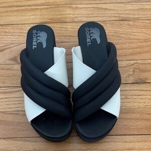 Sorel Black and White Quilted Crossover Slide Sandals